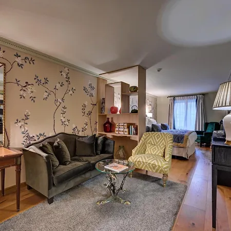 Juliana Hotel 5*